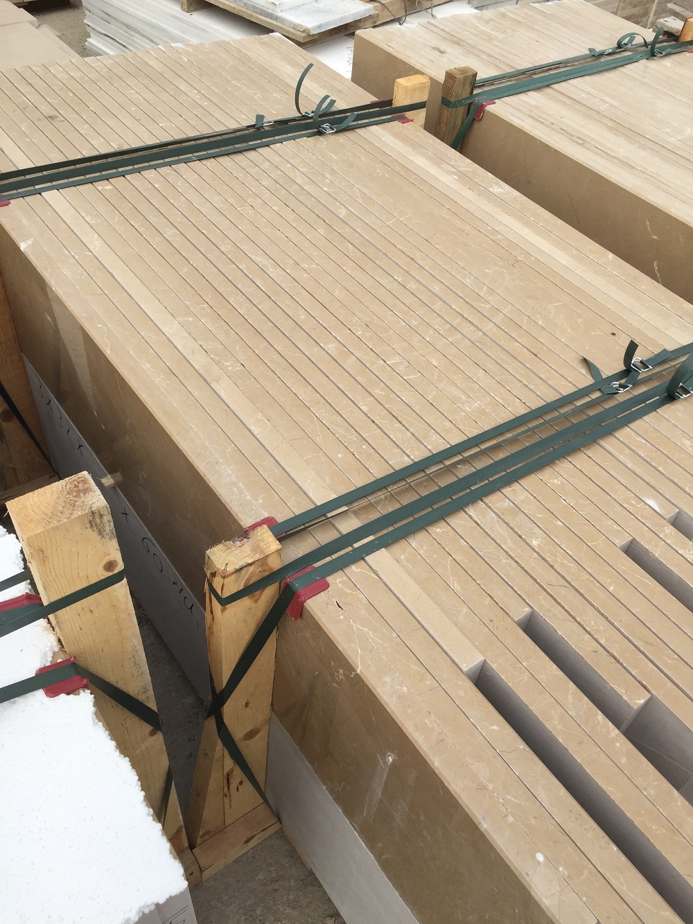 Bursa Dark Beige Marble